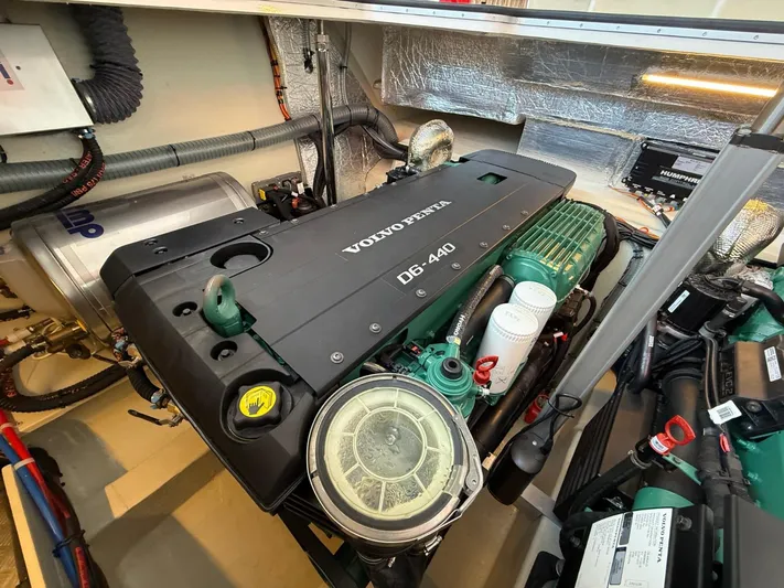  Yacht Photos Pics Engine room of 2023 Windy 37 Shamal with Volvo Penta D6-440 engine.
