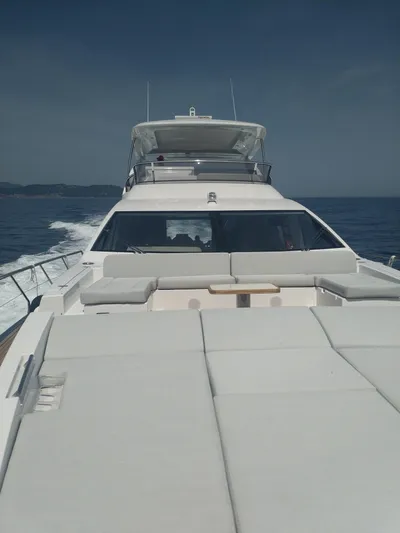 Celebrate Life Yacht Photos Pics Azimut 72 Fly 2022