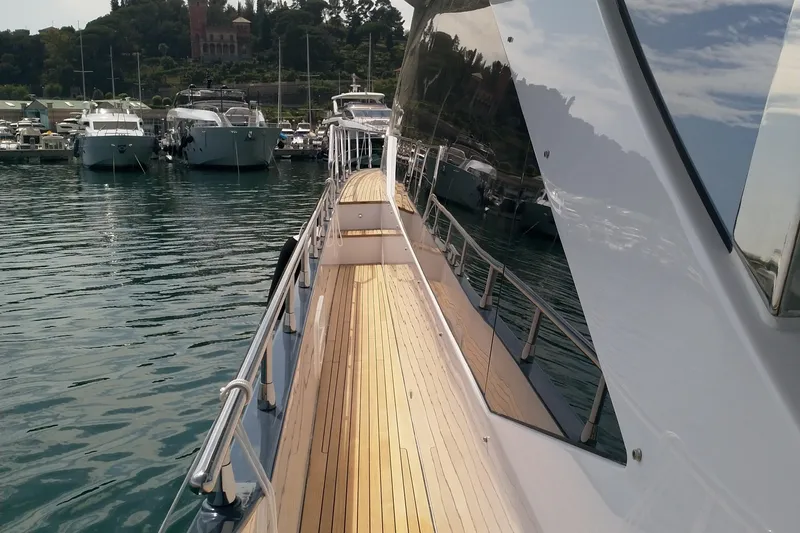 Celebrate Life Yacht Photos Pics Azimut 72 Fly 2022