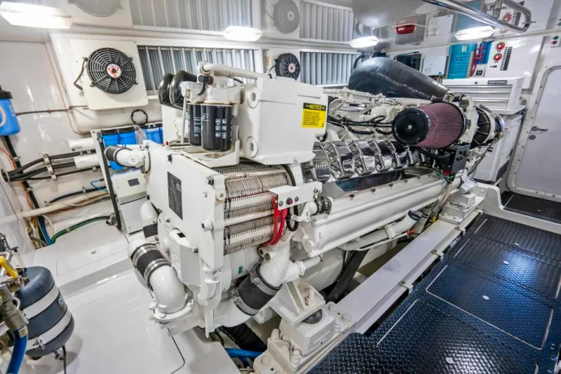 Last Call Yacht Photos Pics 