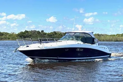 Sea Ray 420 Sundancer