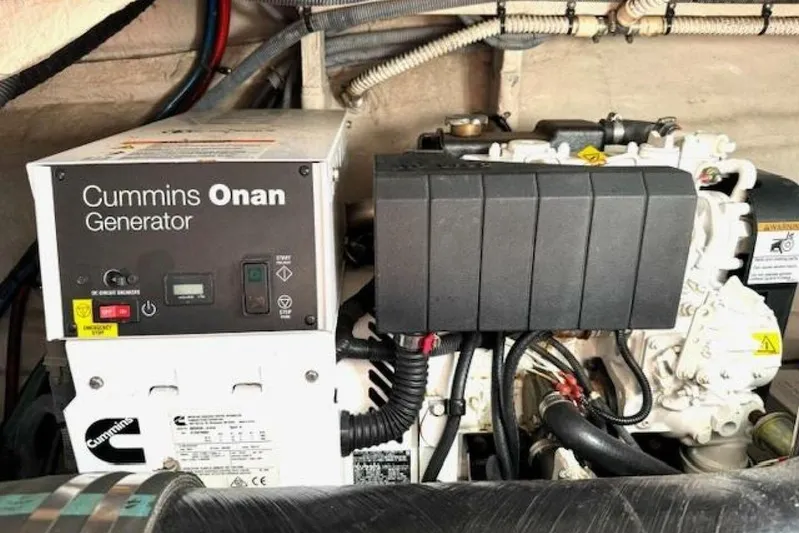  Yacht Photos Pics Cummins Onan generator in 2003 Sea Ray 420 Sundancer engine room.