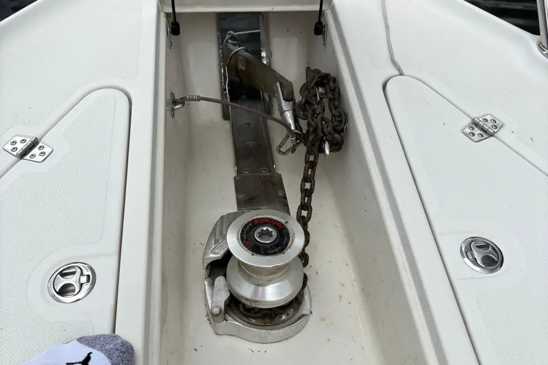  Yacht Photos Pics Anchor windlass system on a 2003 Regal Commodore 3880 boat deck.