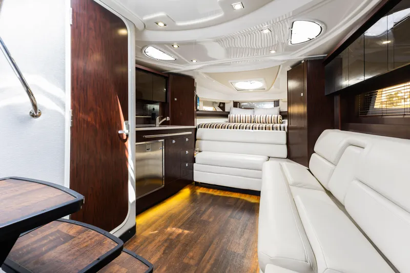 Gettin Trashy Yacht Photos Pics 