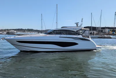 2021 Princess V50