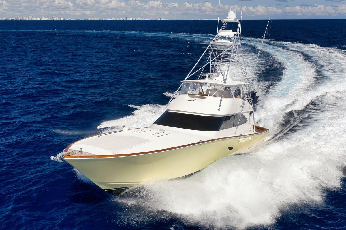 2010 Viking 82