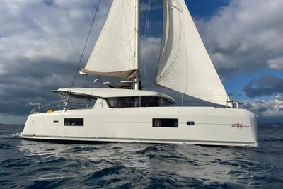 Lagoon 42