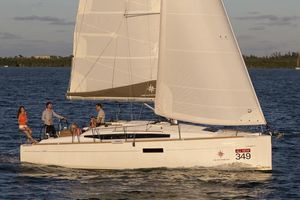 2018 Jeanneau Sun Odyssey 349