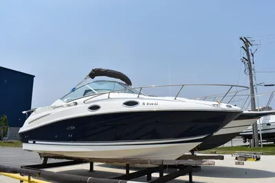 Sea Ray 240 Sundancer