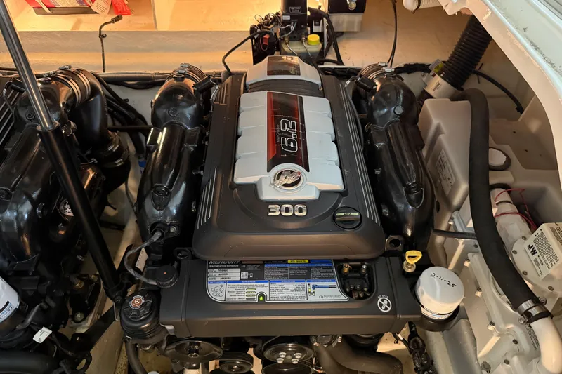  Yacht Photos Pics Engine compartment of a 2017 Sea Ray Sundancer 330 boat, featuring a Mercury 6.2L engine.