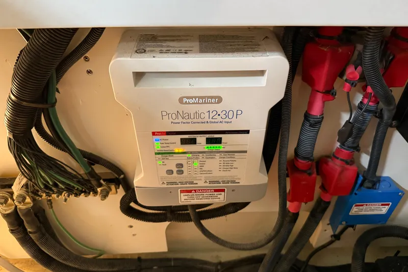  Yacht Photos Pics ProMariner ProNautic 12:30P charger in 2017 Sea Ray Sundancer 330 boat.