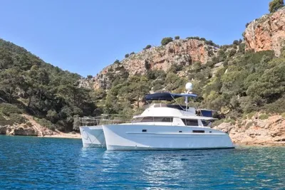 Fountaine Pajot Cumberland 46