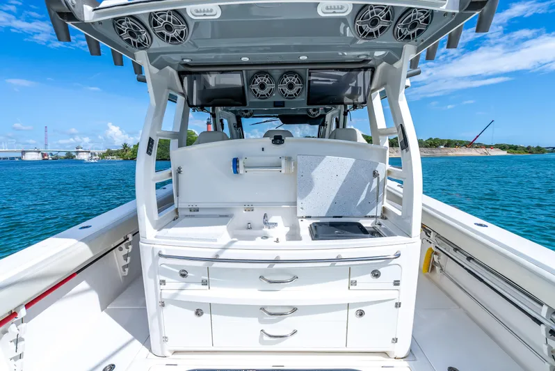 Two Roads Yacht Photos Pics 2021 Solace 41CS boat interior with sleek design, featuring storage and amenities on open water.
