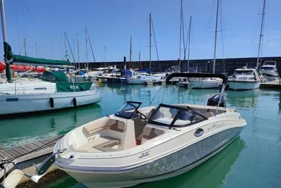 2022 Bayliner VR6 Bowrider