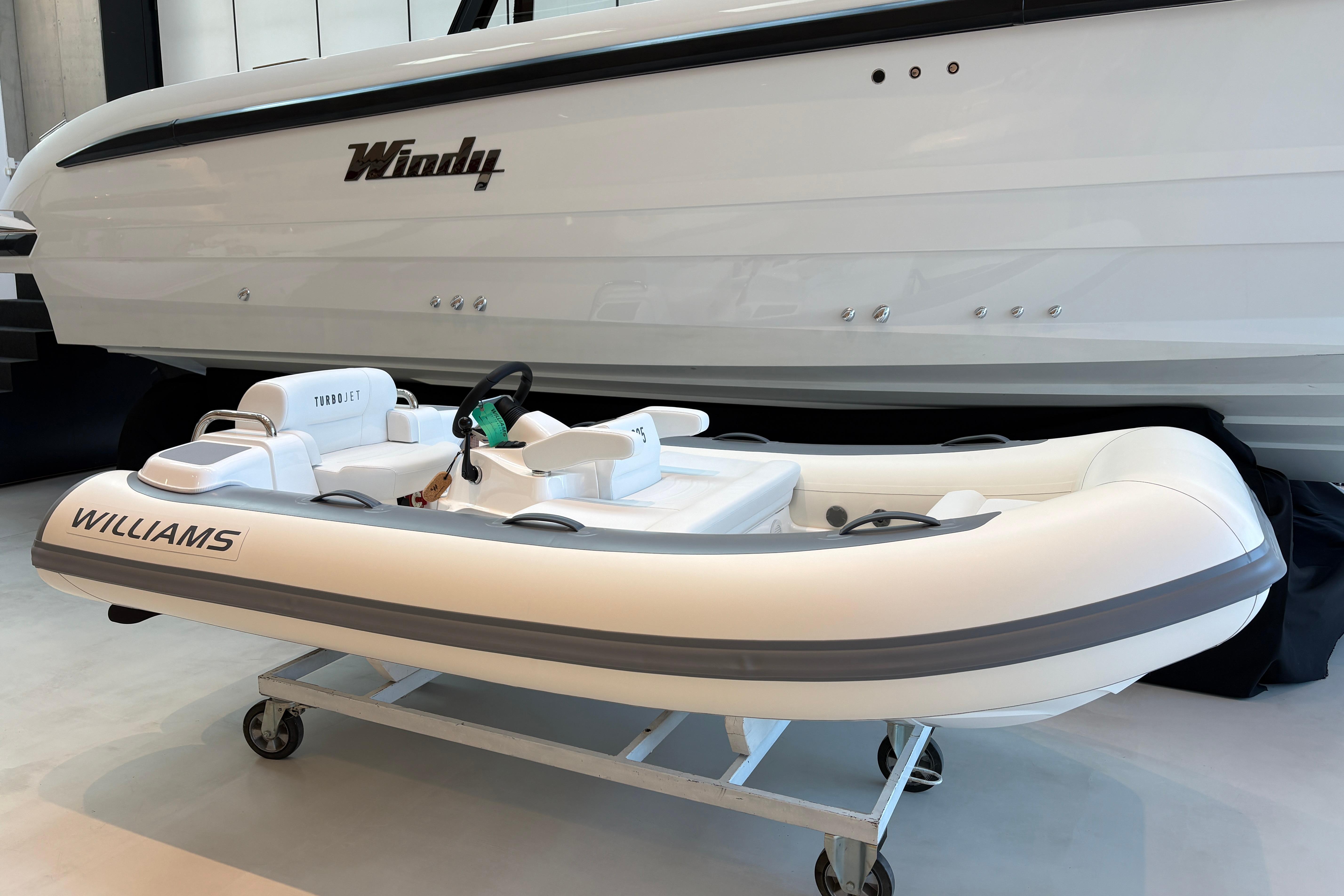 2026 Williams Jet Tenders Turbojet 325