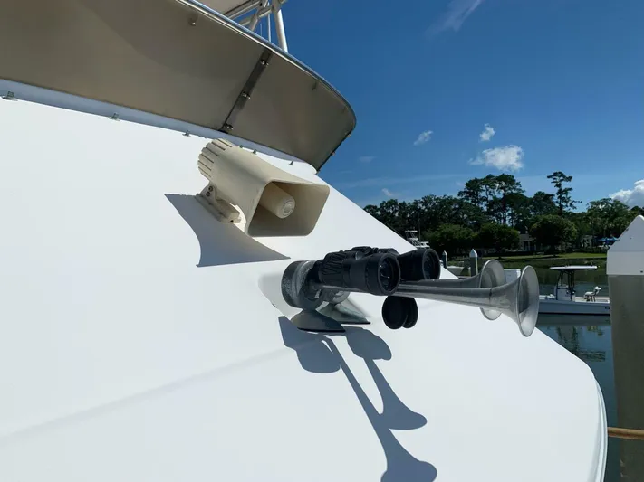 Sundog Yacht Photos Pics Close-up of 1996 Ocean Alexander 423 Classico yacht's horn and speaker system.