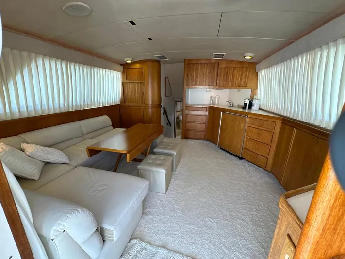  Yacht Photos Pics Bertram 43 Convertible