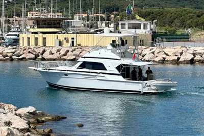 1988 Bertram 43 Convertible