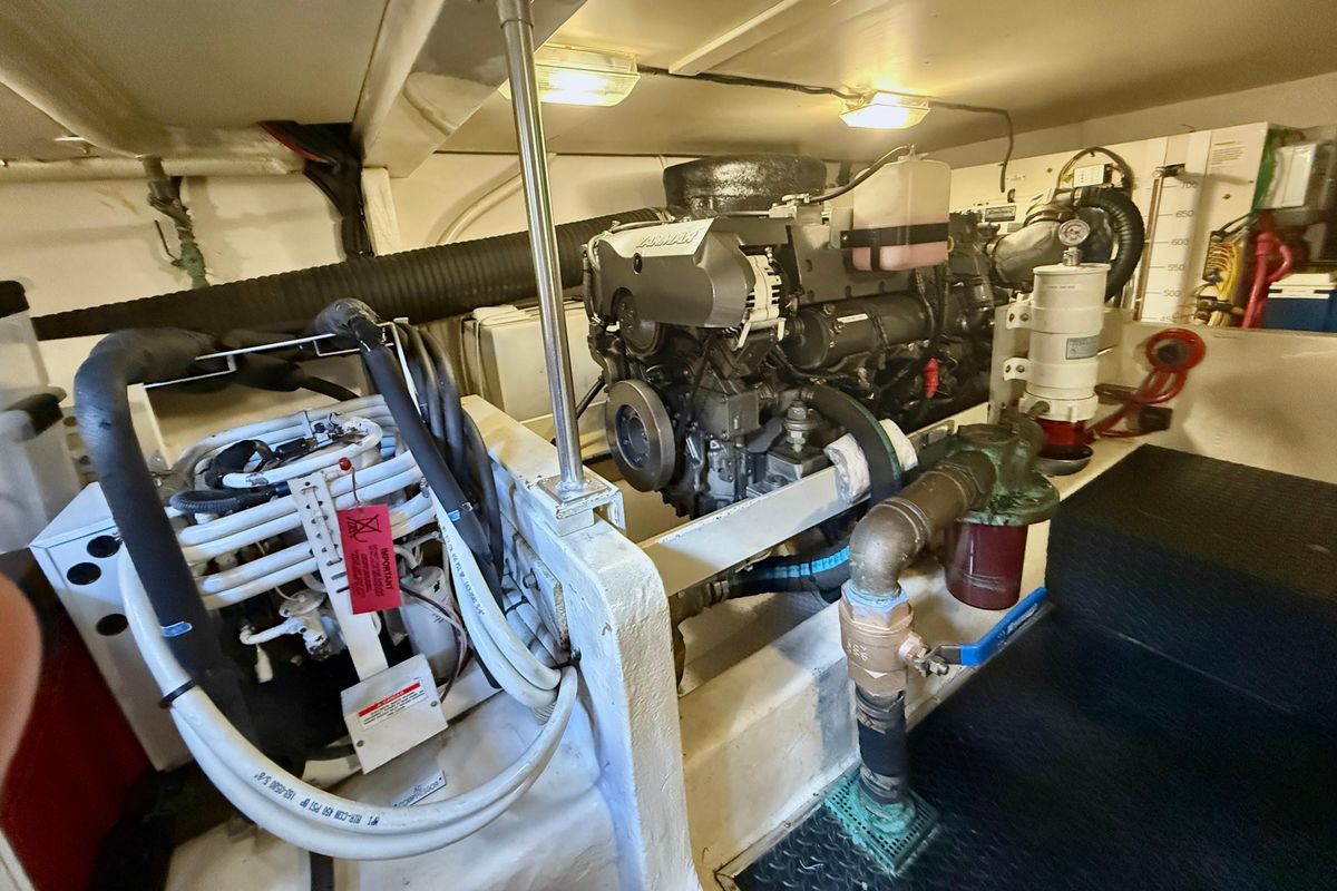 2007 Mainship 43 