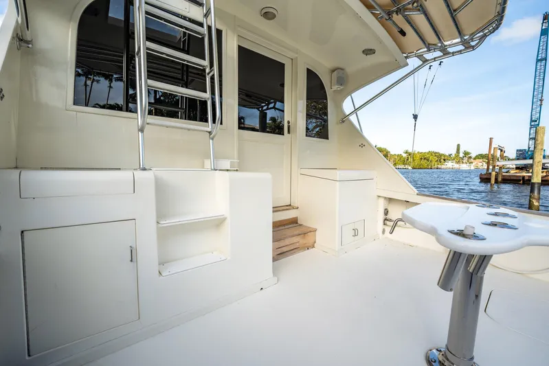 Double Wide Yacht Photos Pics 