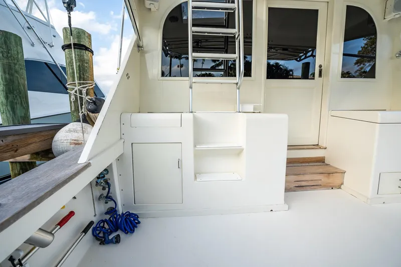 Double Wide Yacht Photos Pics 