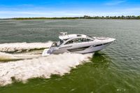 2023 Cruisers Yachts 50 Cantius