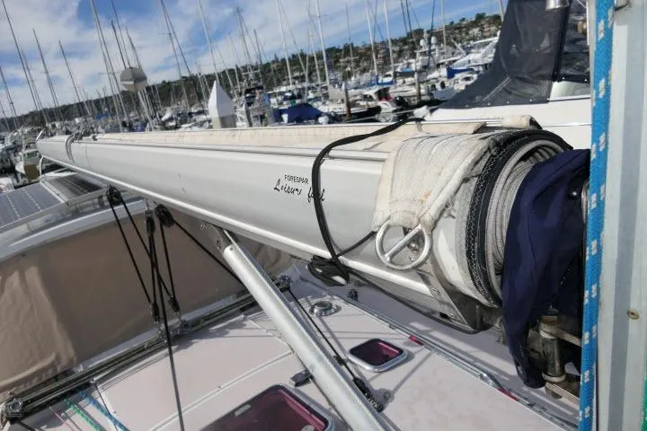 Right Action Yacht Photos Pics Catalina 400 MK II sailboat mast and rigging in marina, 2008 model.
