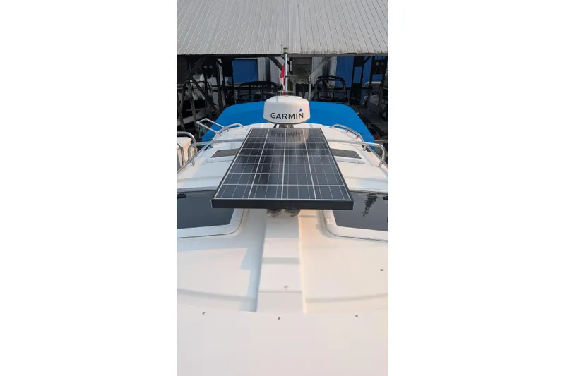 Kameleon Yacht Photos Pics 2017 Cutwater C28 boat with solar panel and Garmin equipment on deck.