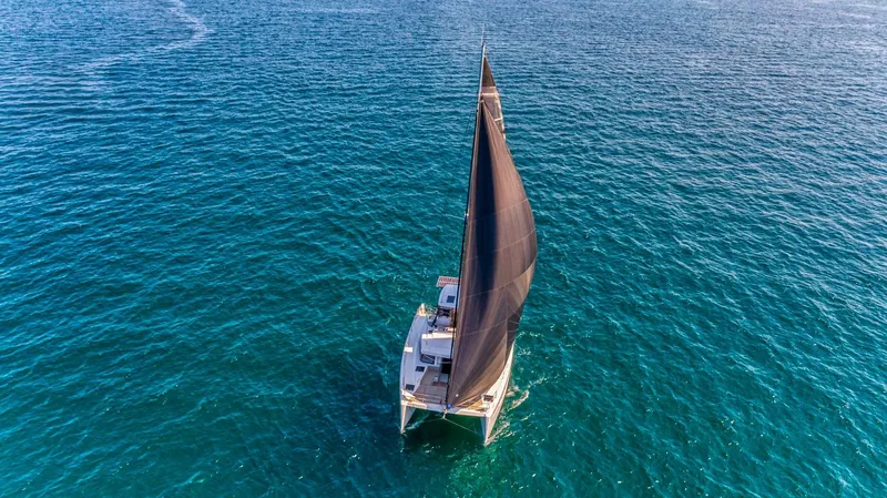 Crazy Knot Nuts Yacht Photos Pics 