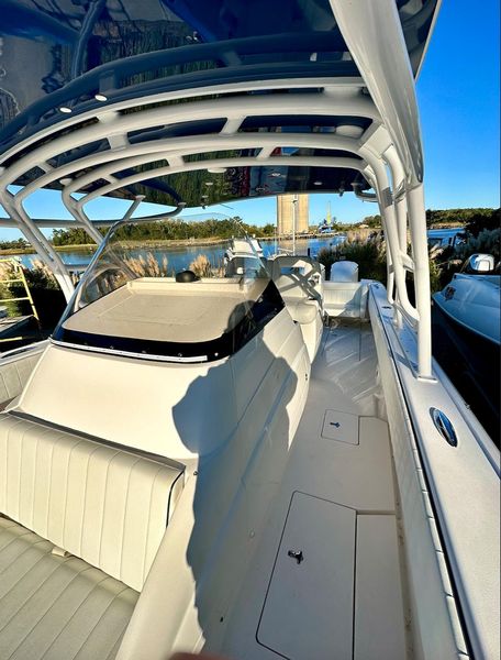 2015 Intrepid 375 Center Console