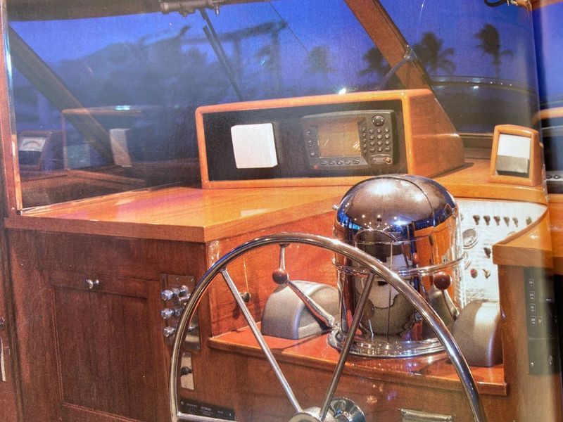 1964 Trumpy Flush Deck Cruiser