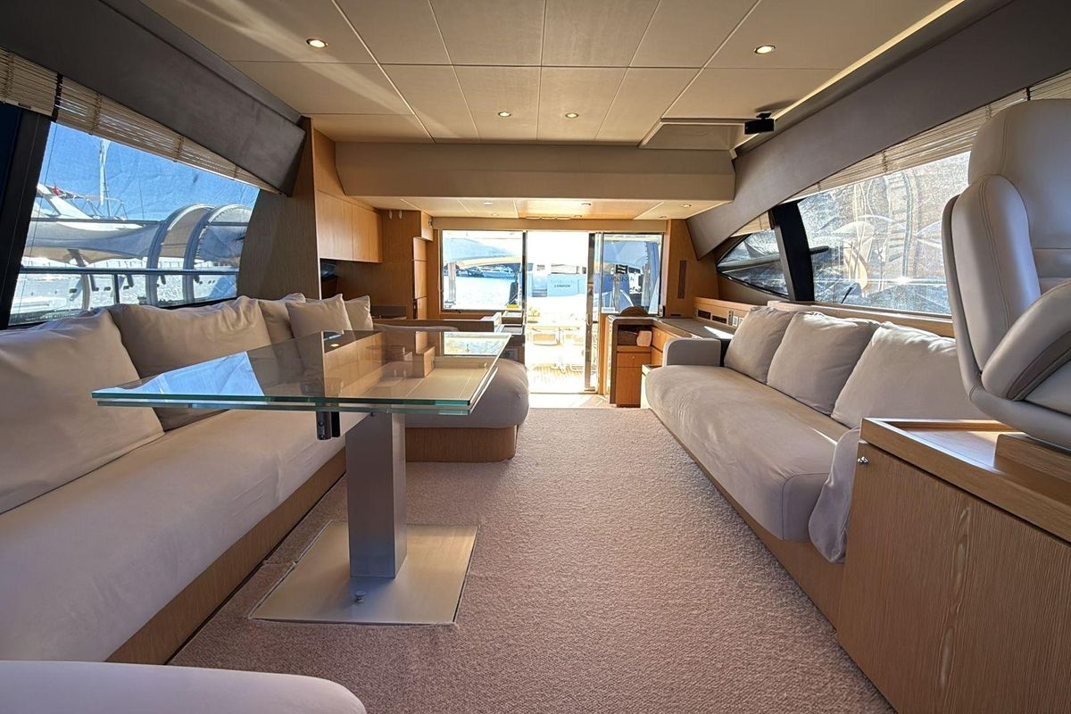 2013 Ferretti Yachts 60 