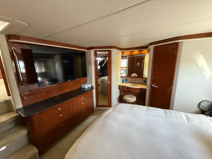 No Estate Yacht Photos Pics 