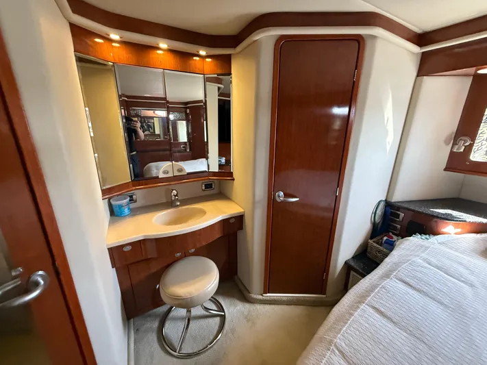 No Estate Yacht Photos Pics 