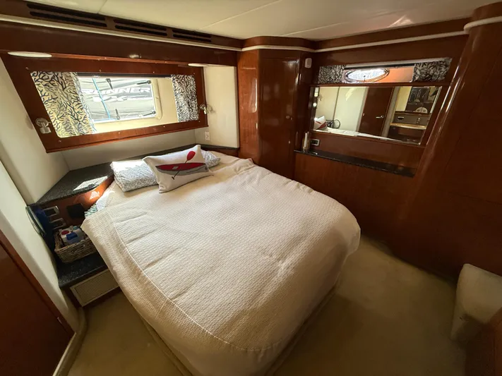 No Estate Yacht Photos Pics 