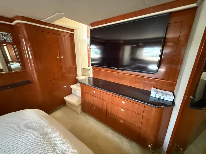 No Estate Yacht Photos Pics 