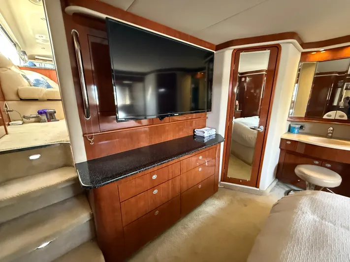 No Estate Yacht Photos Pics 