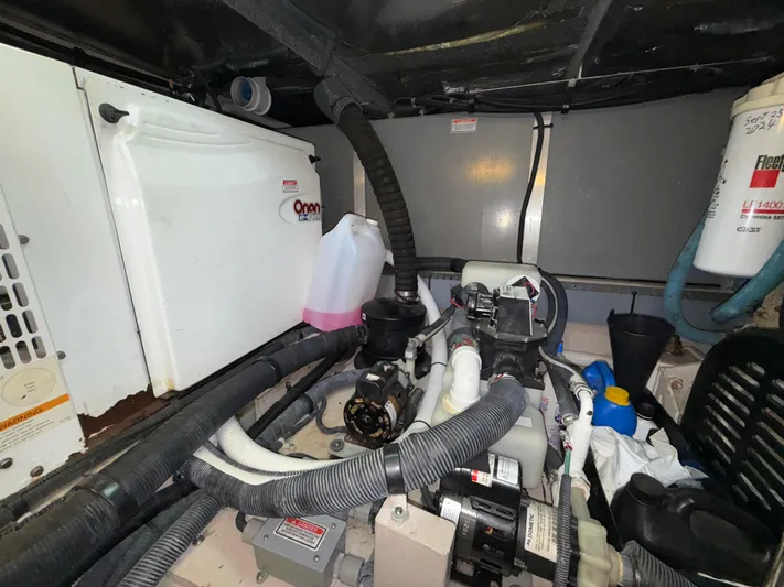 No Estate Yacht Photos Pics 