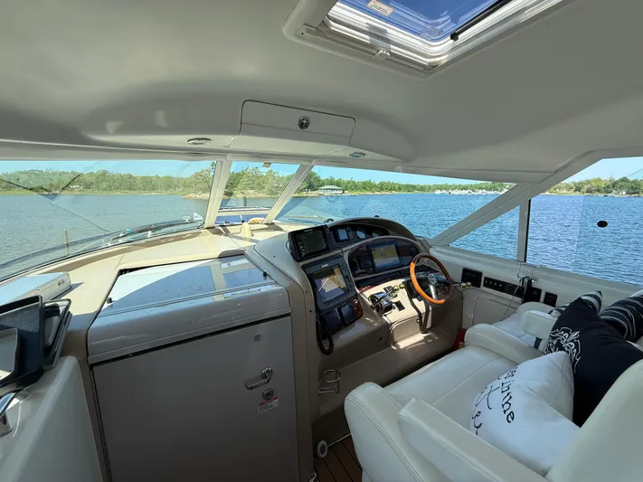 No Estate Yacht Photos Pics 