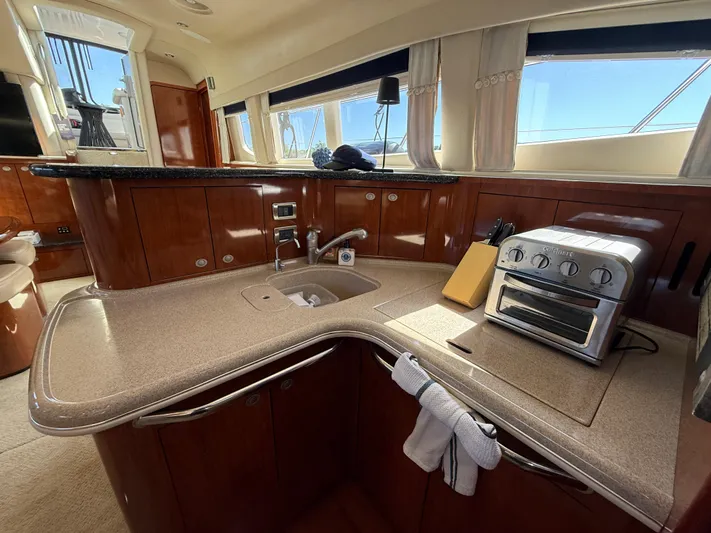 No Estate Yacht Photos Pics 