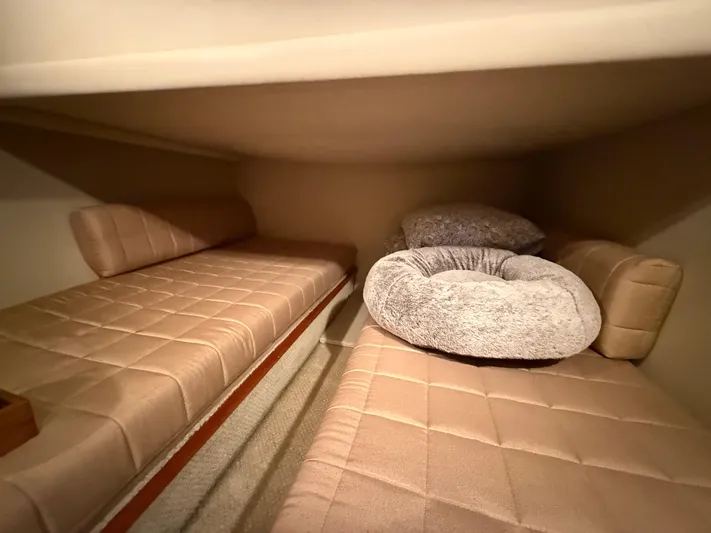 No Estate Yacht Photos Pics 