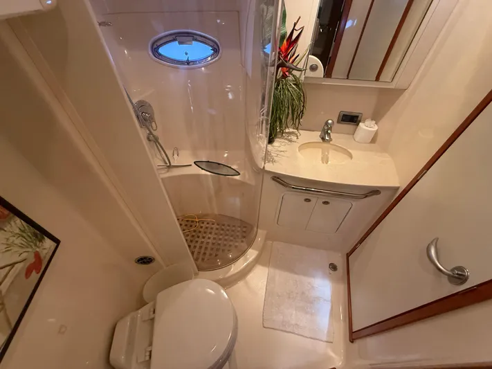 No Estate Yacht Photos Pics 