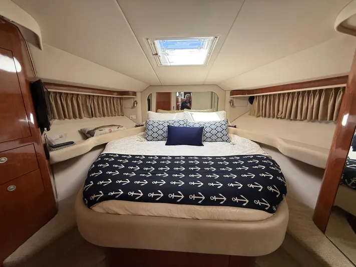 No Estate Yacht Photos Pics 