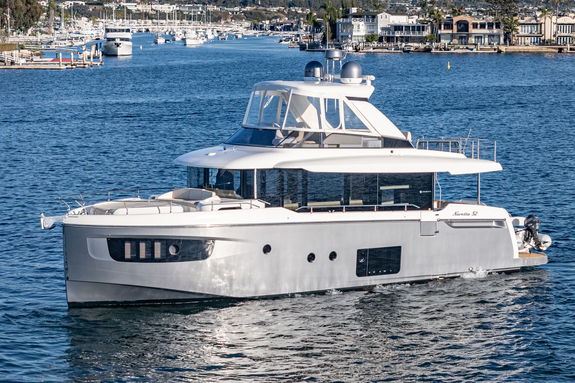 Absolute 52 Navetta