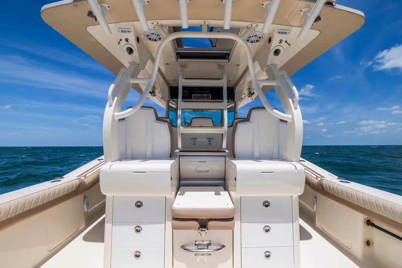  Yacht Photos Pics 2016 SCOUT 420 LXF - Image 16