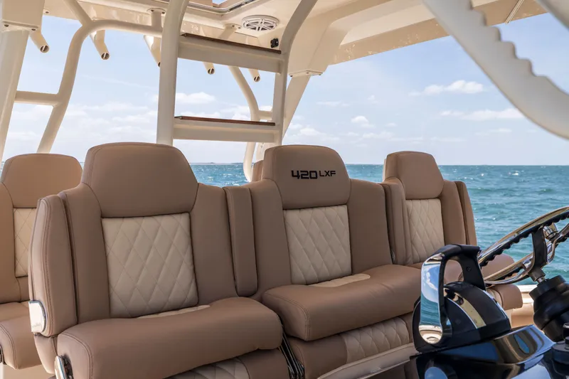  Yacht Photos Pics 2016 SCOUT 420 LXF - Image 19