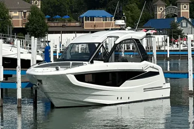 Galeon 325 GTO
