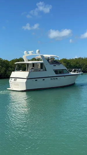 Oasis Yacht Photos Pics 