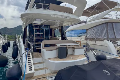 Galeon 500 Fly