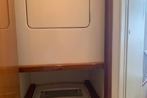2002 Viking 56 